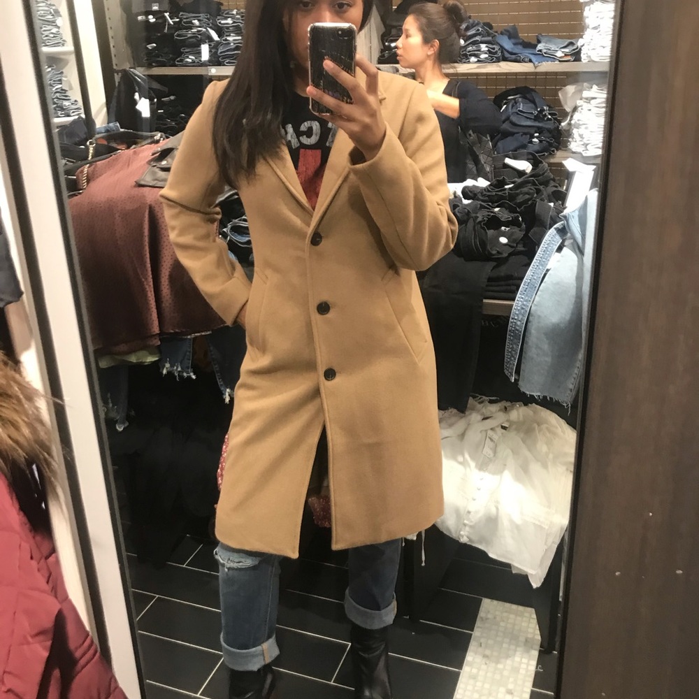 Meet your Posher, Stefanie